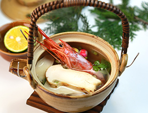 松茸土瓶蒸し